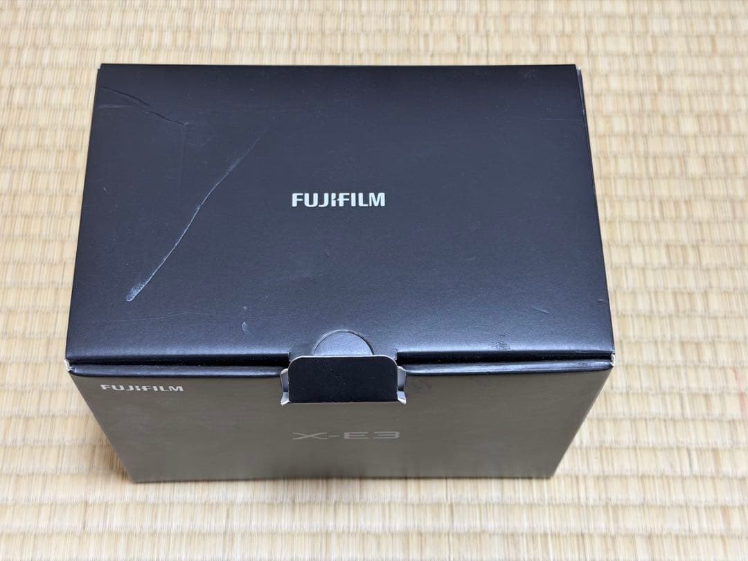 FUJIFILM X-E3 デジタルカメラ シルバー [ボディ単体]