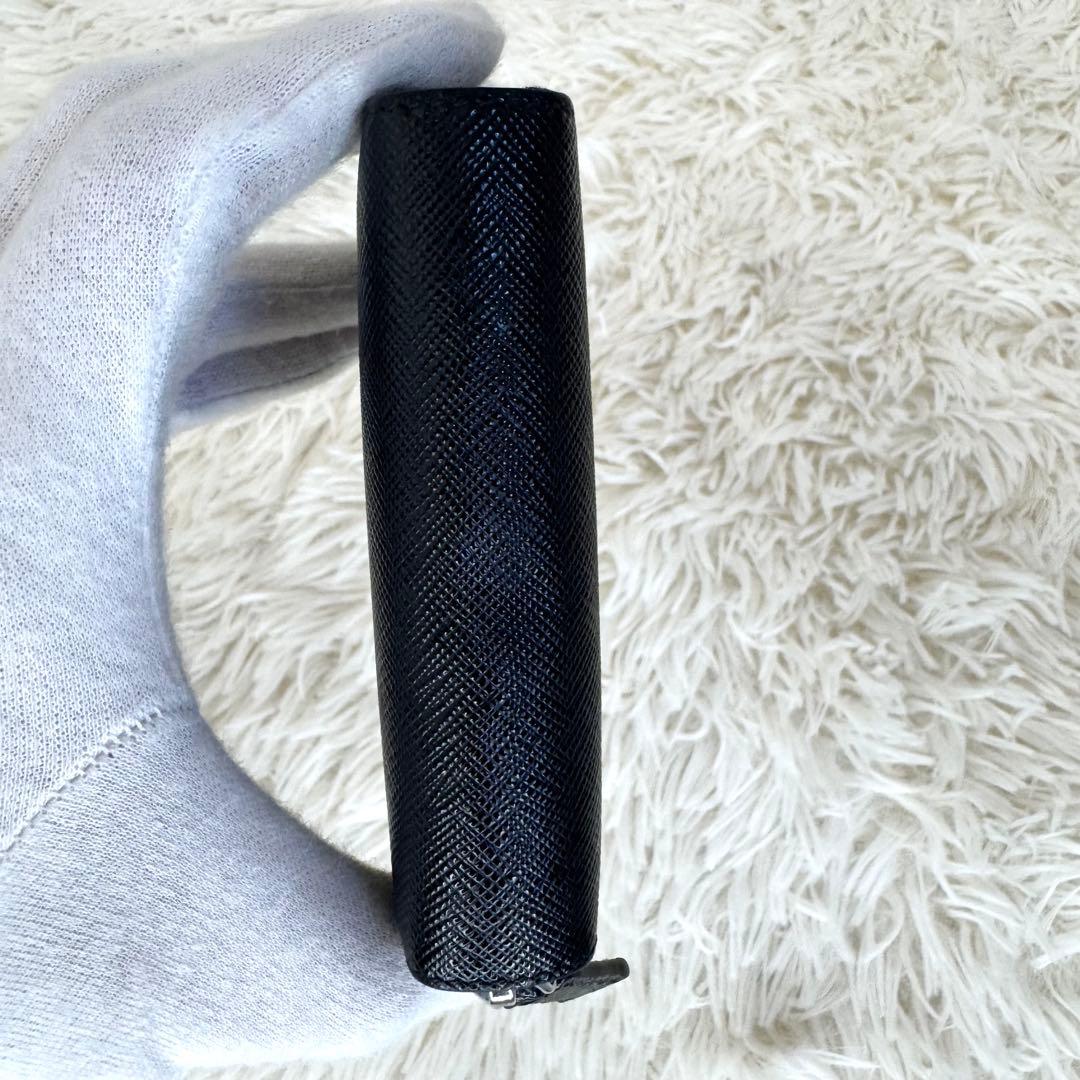 美品 現行 PRADA サフィアーノトライアングル ケースRFID搭載