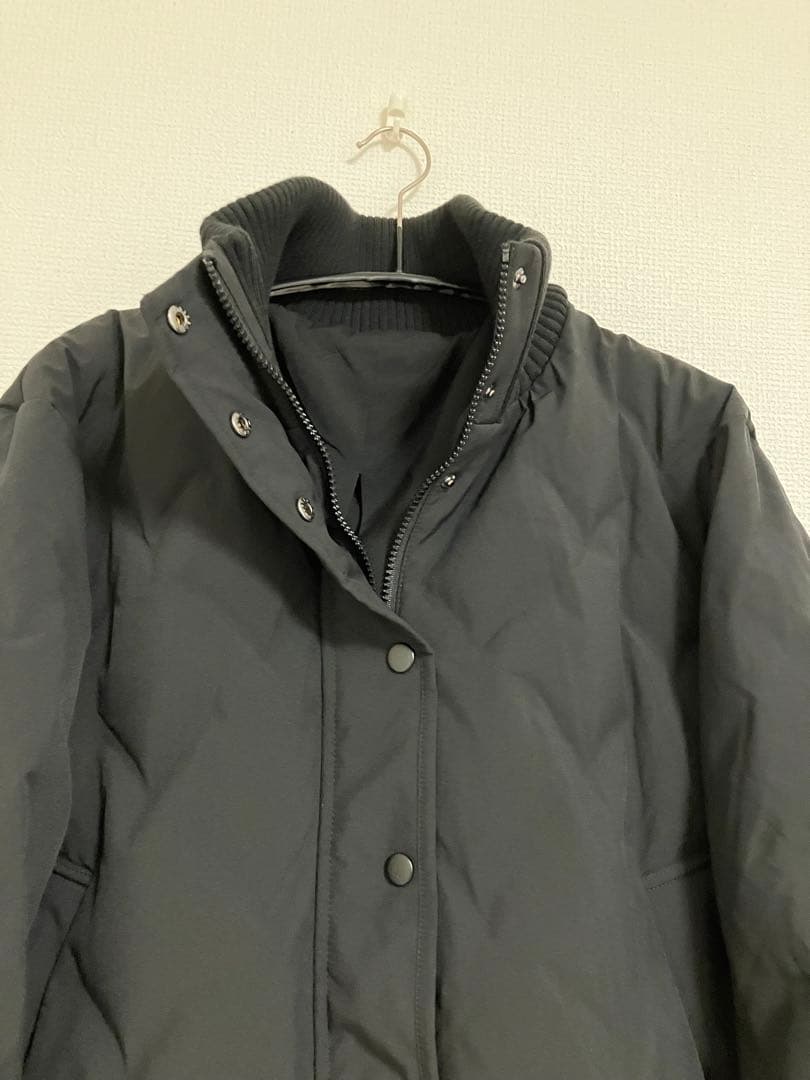 DONAMARIE ダウンジャケット　新品未使用　Ｌ-XL