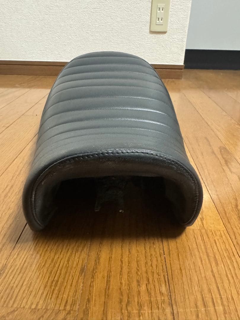 エイプ50（キャブ）タックロール　シート