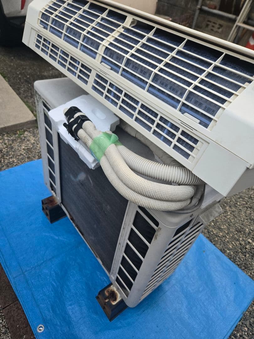 【特価】SHARPルームエアコン８~10畳用【クリーニング済み】