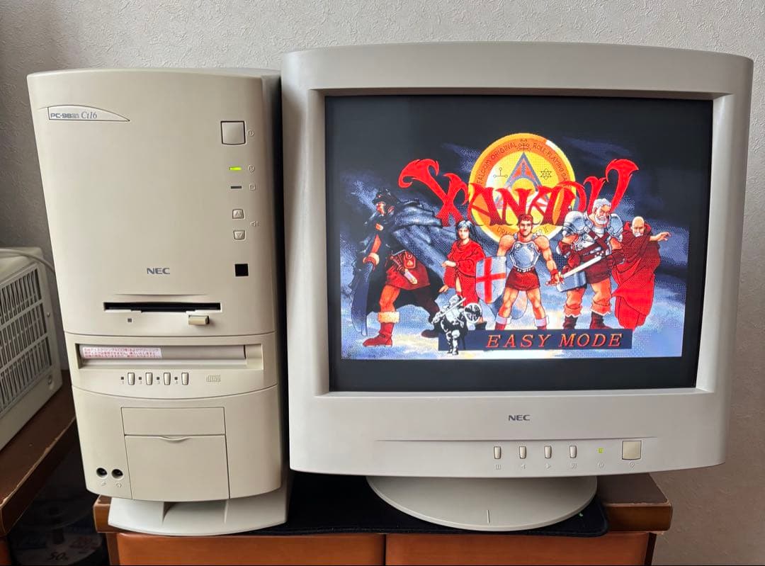 PC-9821Ct16 ディスプレイ付き MIDI音源ボードなし