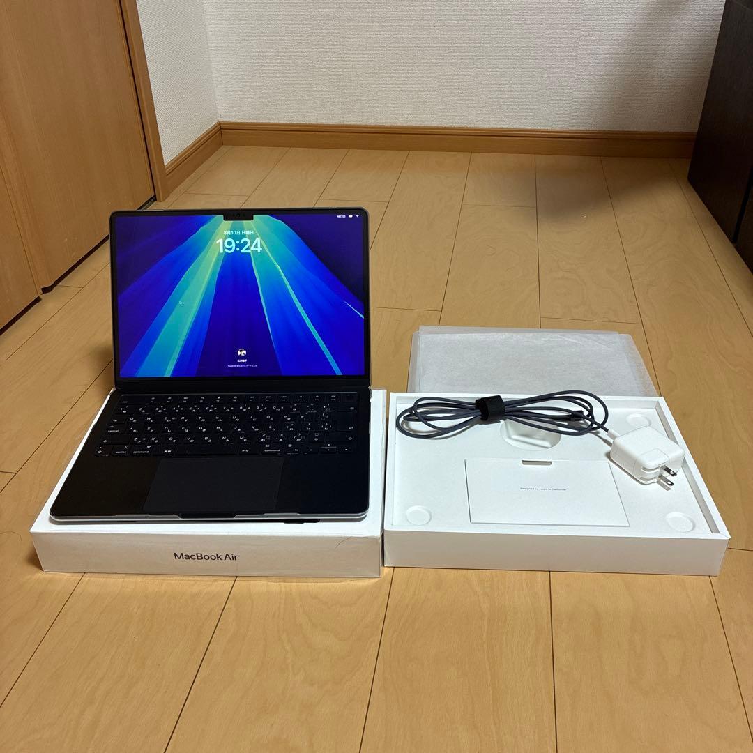s*w様 MacBook Air 2022 M2 8GB/256GB/超美品