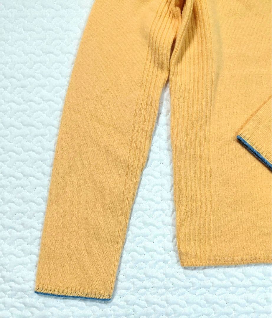 カシミヤ100％ モンゴル製 タートルネックニット S 美品