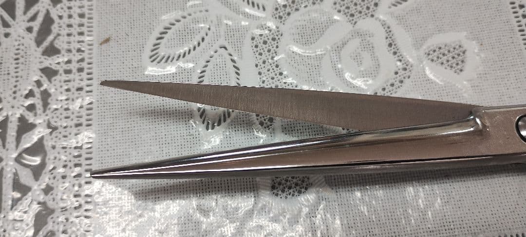 大*ス様 理容鋏・ハサミ・美容鋏　ナルト　ハイネッタ　シザー