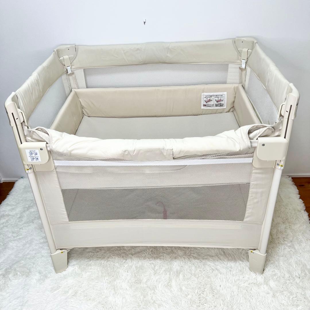 美品 Aprica ココネルエアー ベビーベッド 折りたたみ ミルクホワイト