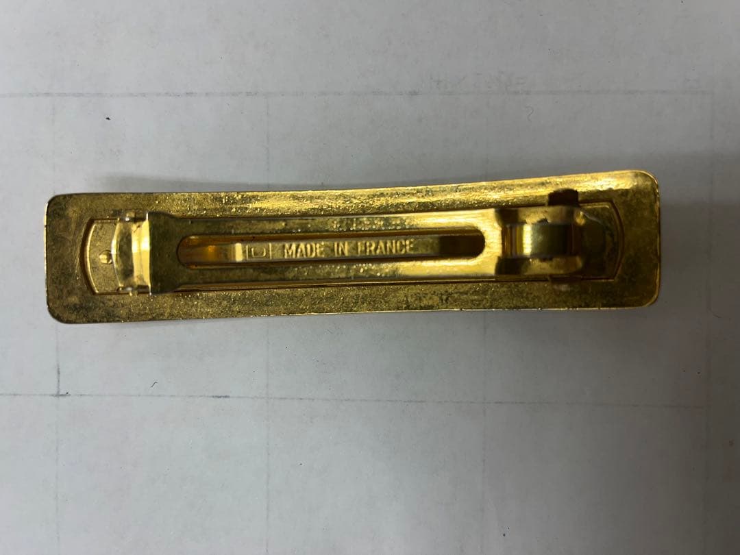 中古　CHANEL ヘアアクセサリー　バレッタ