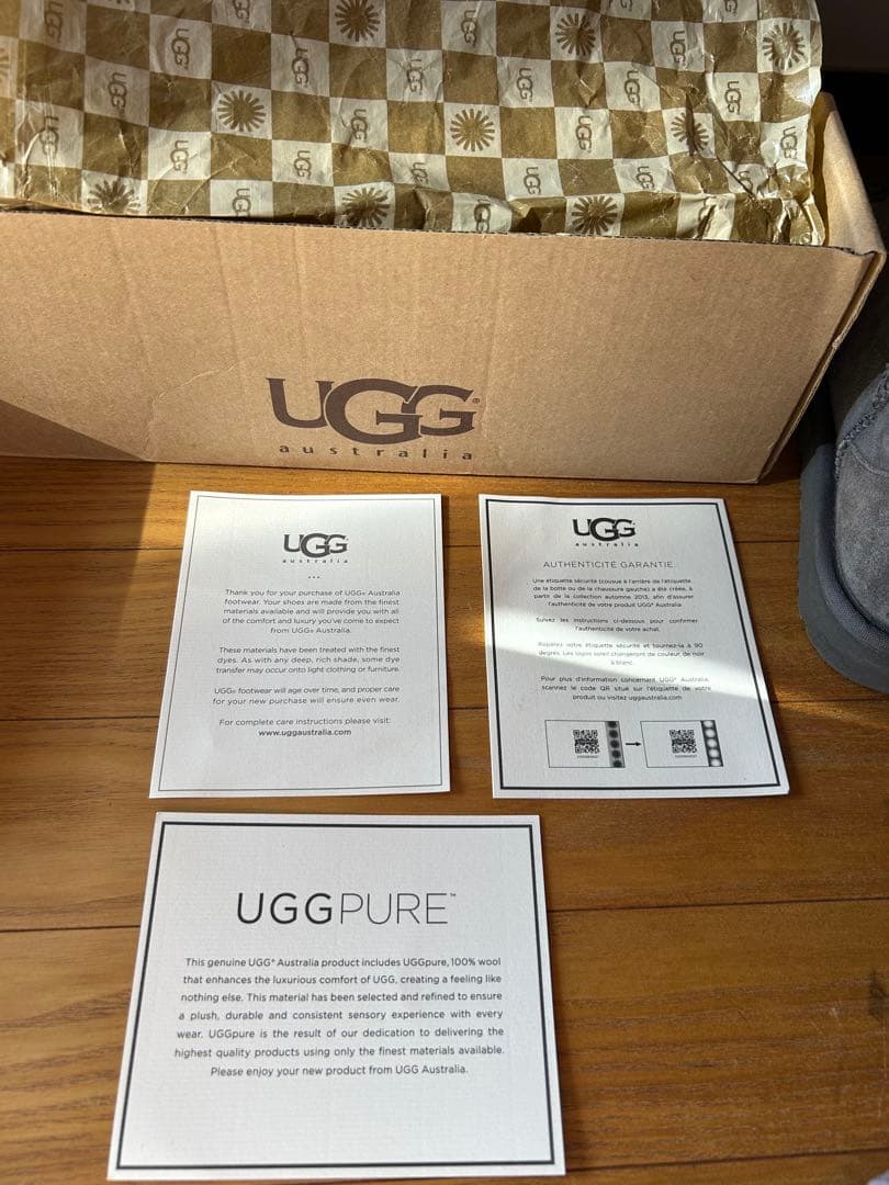 UGG ⭐︎クラシックミニ⭐︎グレー６サイズ23.0⭐︎ ムートンブーツ