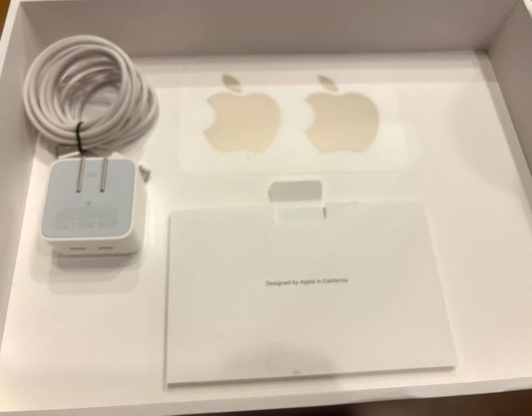 土*！様 M2チップ MacBook Air 13.6インチ 本体・付属品あり