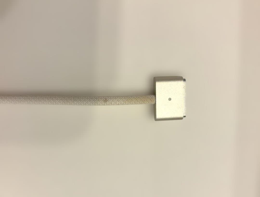 土*！様 M2チップ MacBook Air 13.6インチ 本体・付属品あり