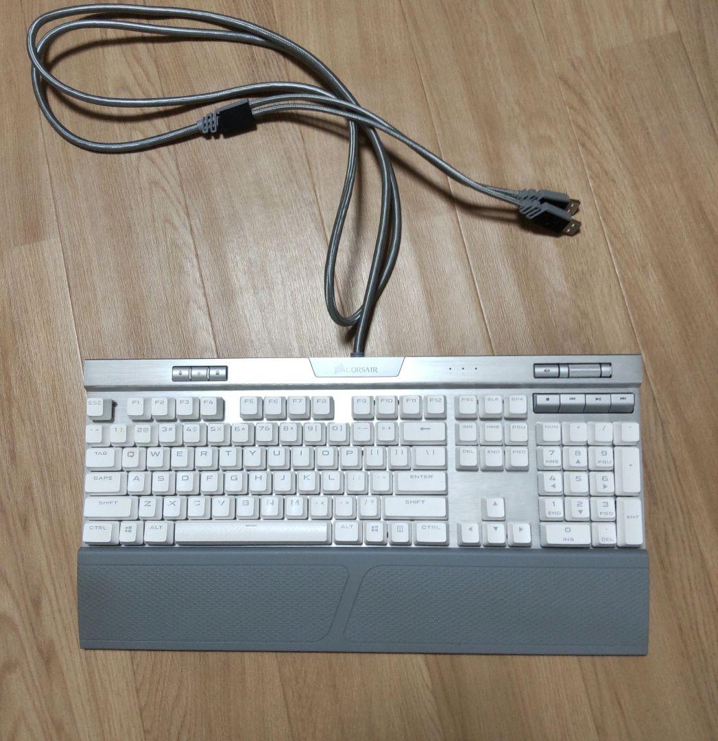 CORSAIR K70 RBG MK.2 SE ゲーミングキーボード