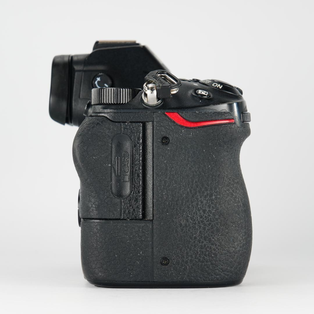 APS-Cからステップアップ Nikon Z6＋512GB完全セット ミラーレス