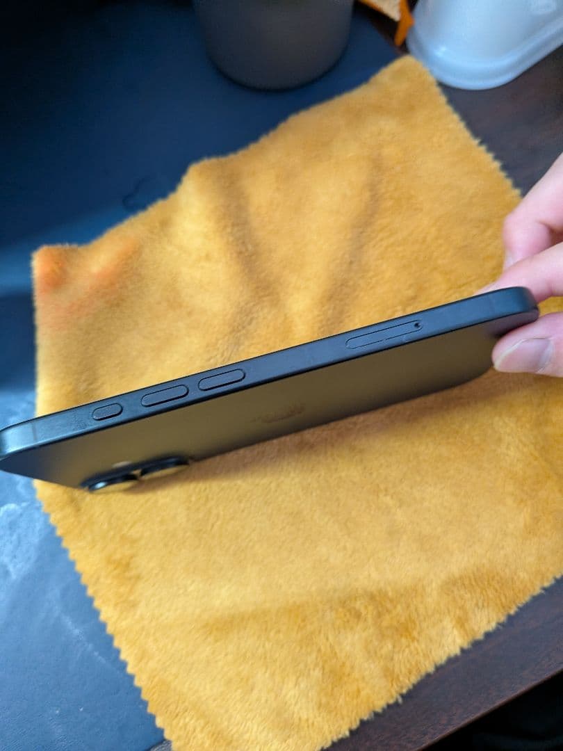 iPhone16　128GB　SIMフリー