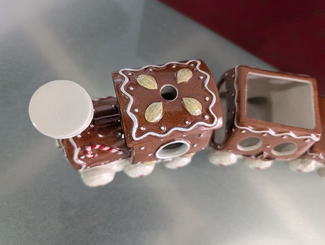 ビレロイ＆ボッホ　Villeroy＆Boch　クリスマス　陶器　列車　お菓子