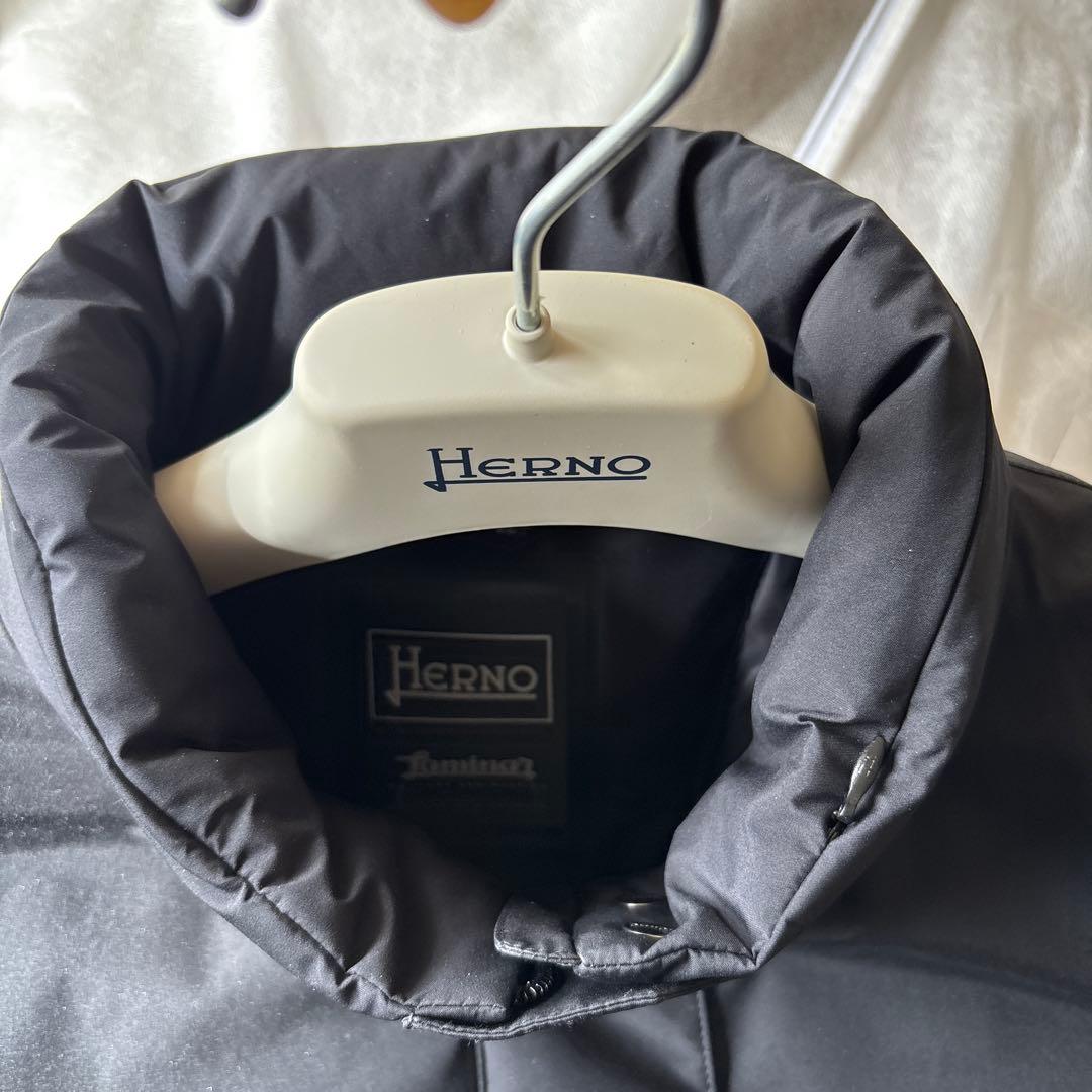 ヘルノ　ダウンコート　ブラック
