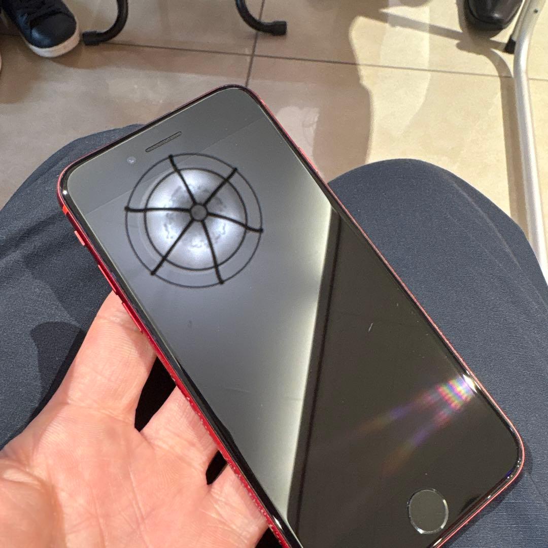 iPhone8 本体 SIMフリー