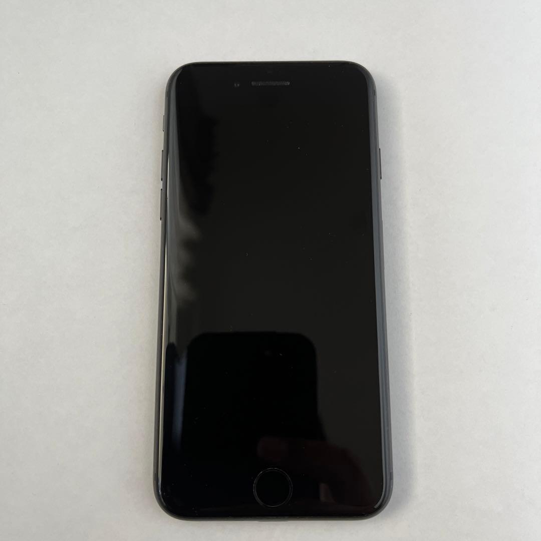 美品 iPhone8 64GB スペースグレー