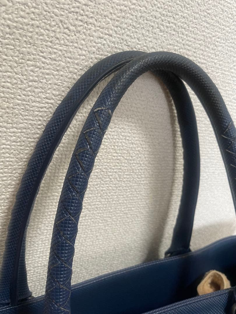 【年末セール】BOTTEGA VENETA ボッテガヴェネタ　トートバッグ