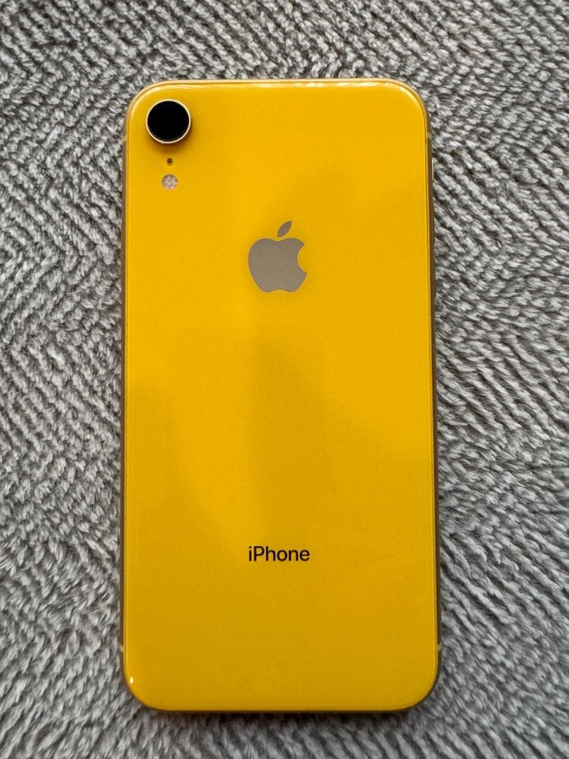 iPhone XR 128GB SIMフリー 初期化済み バッテリー77%