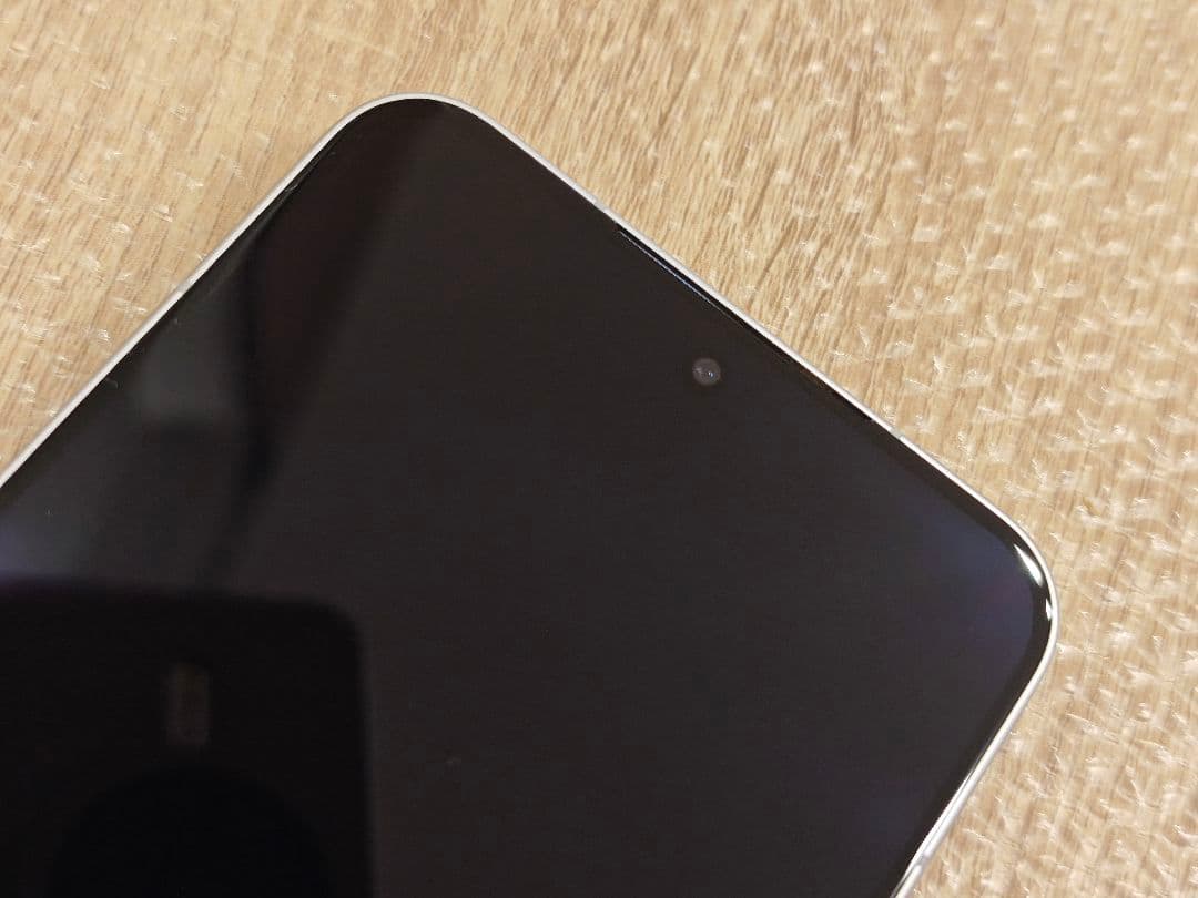 Xiaomi 15 ホワイト 256GB 無印 本体 おまけ付き 国内版