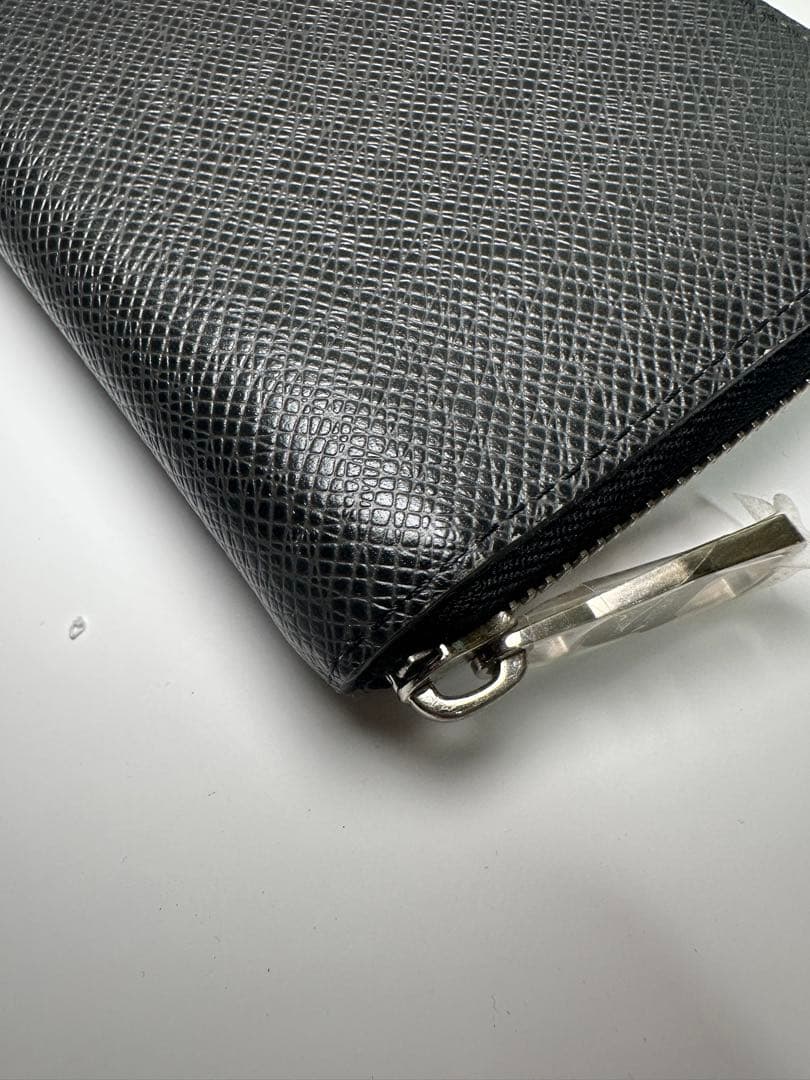 @shima様【ルイ・ヴィトン】タイガレザー ブラック長財布