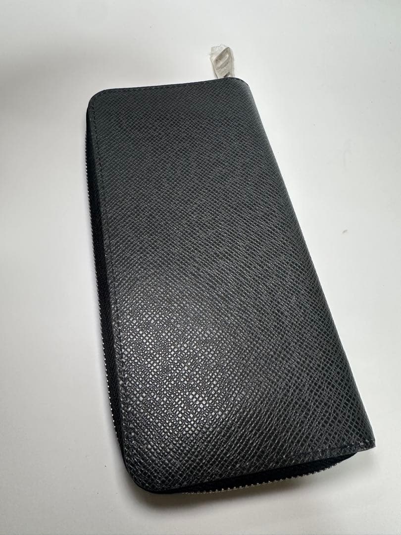 @shima様【ルイ・ヴィトン】タイガレザー ブラック長財布