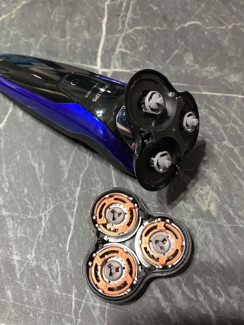フィリップス　電気シェーバー　9000シリーズ