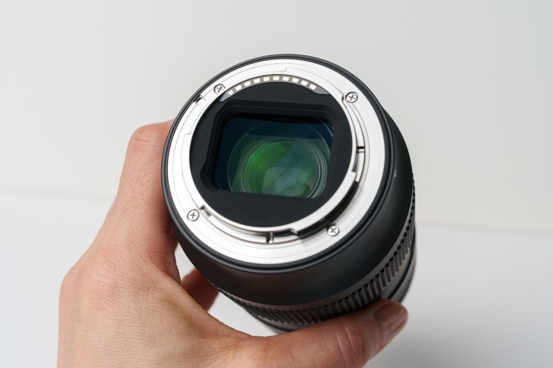 ほぼ新品 SIGMA ソニーEマウント 28–70mm F2.8 DG DN