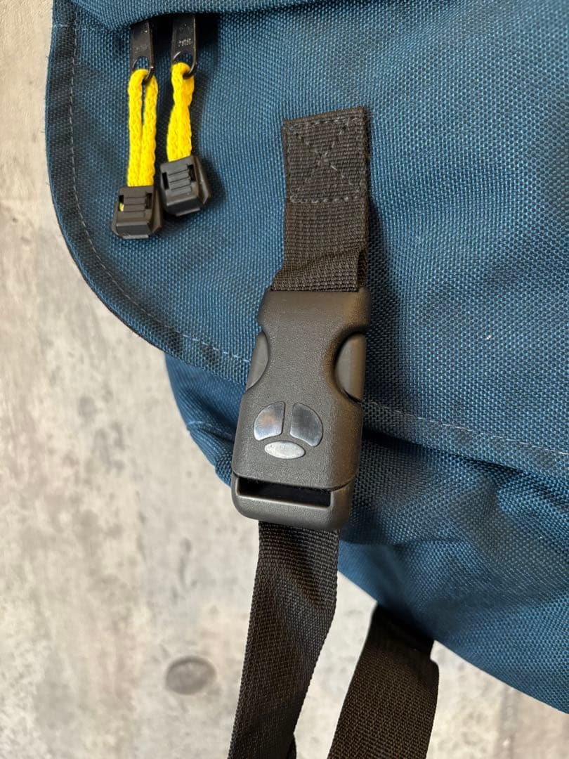 バッグ 90s 00s YakPak Messenger Bag