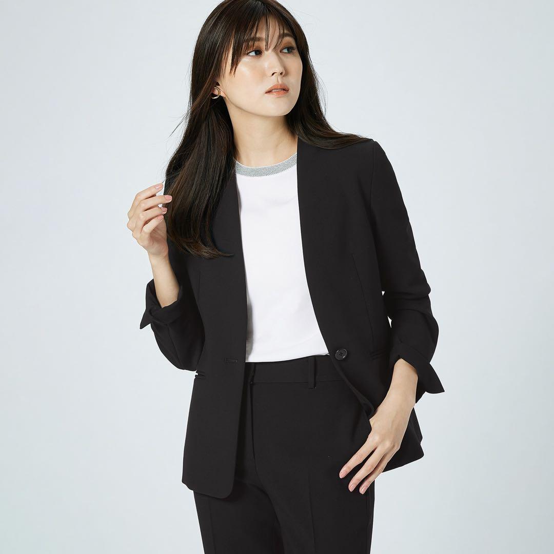 プラステ　ウォームリザーブ　パンツスーツ　ブラック