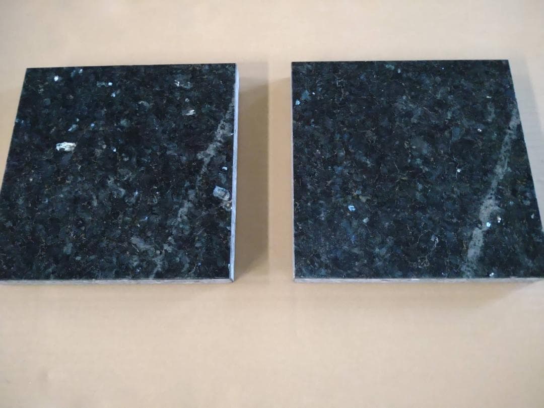 最高級　天然御影石　オーディオボード●250×250×28●2枚セット　送料無料