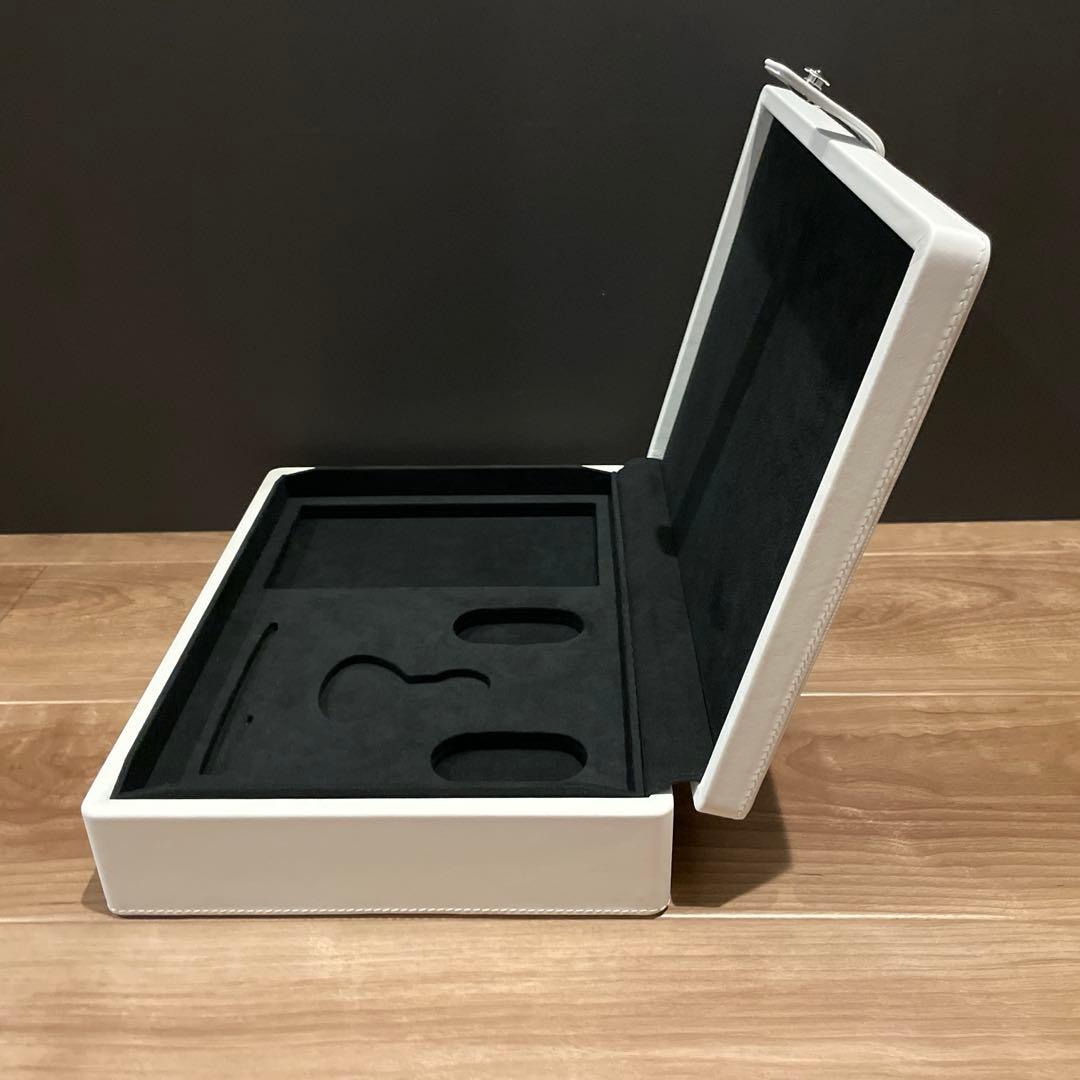 マイバッハ　メルセデスベンツ　ホワイト アクセサリーケース 純正