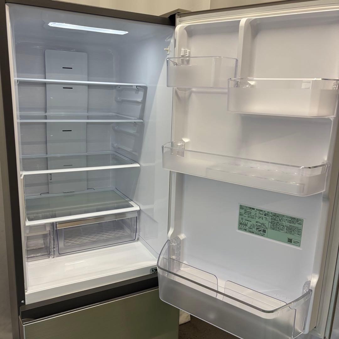 47⭕️冷蔵庫　日立　300-400ℓ　大型　綺麗　安い　設置無料　右開