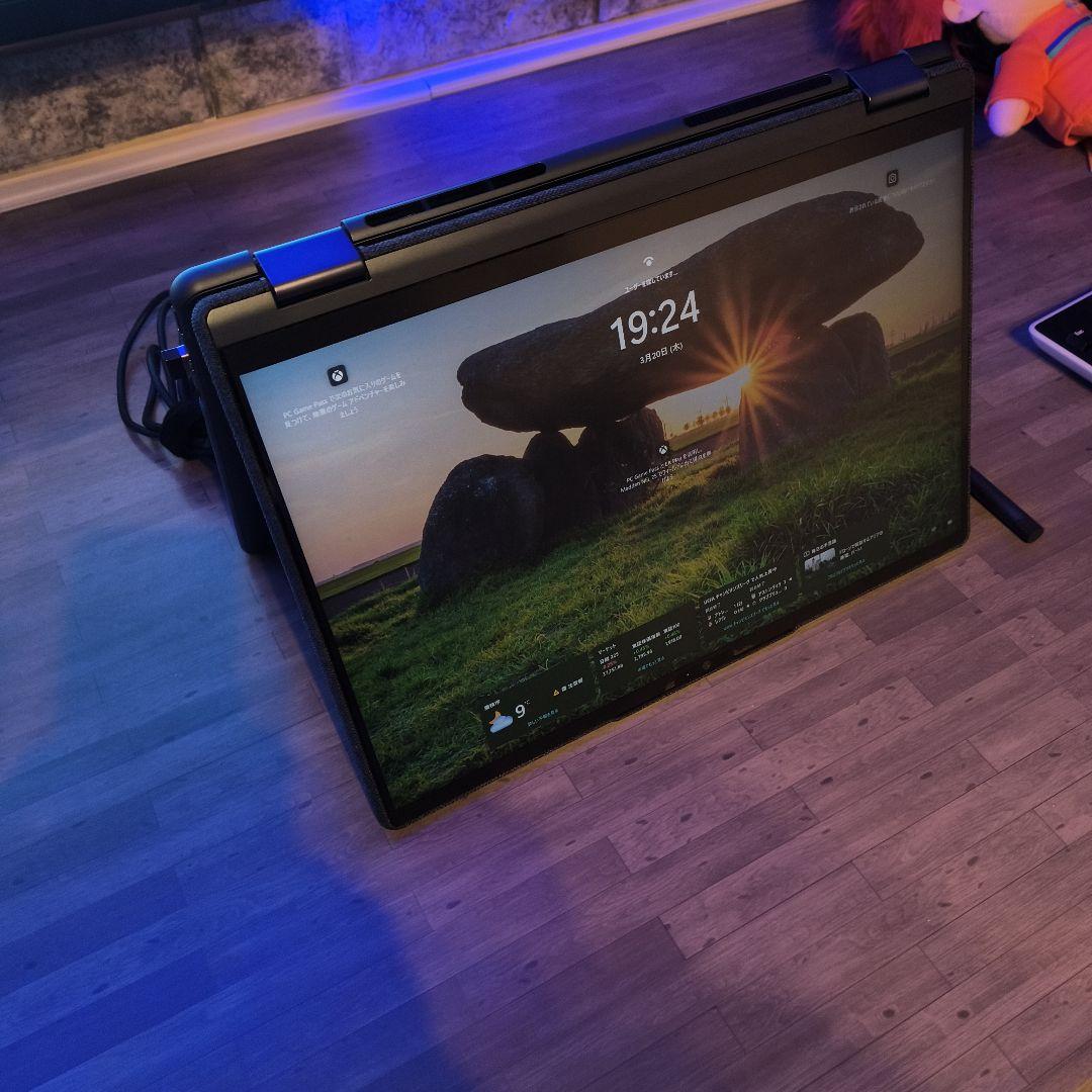 Lenovo yoga 6 gen 8 室内使用　タッチスクリーン