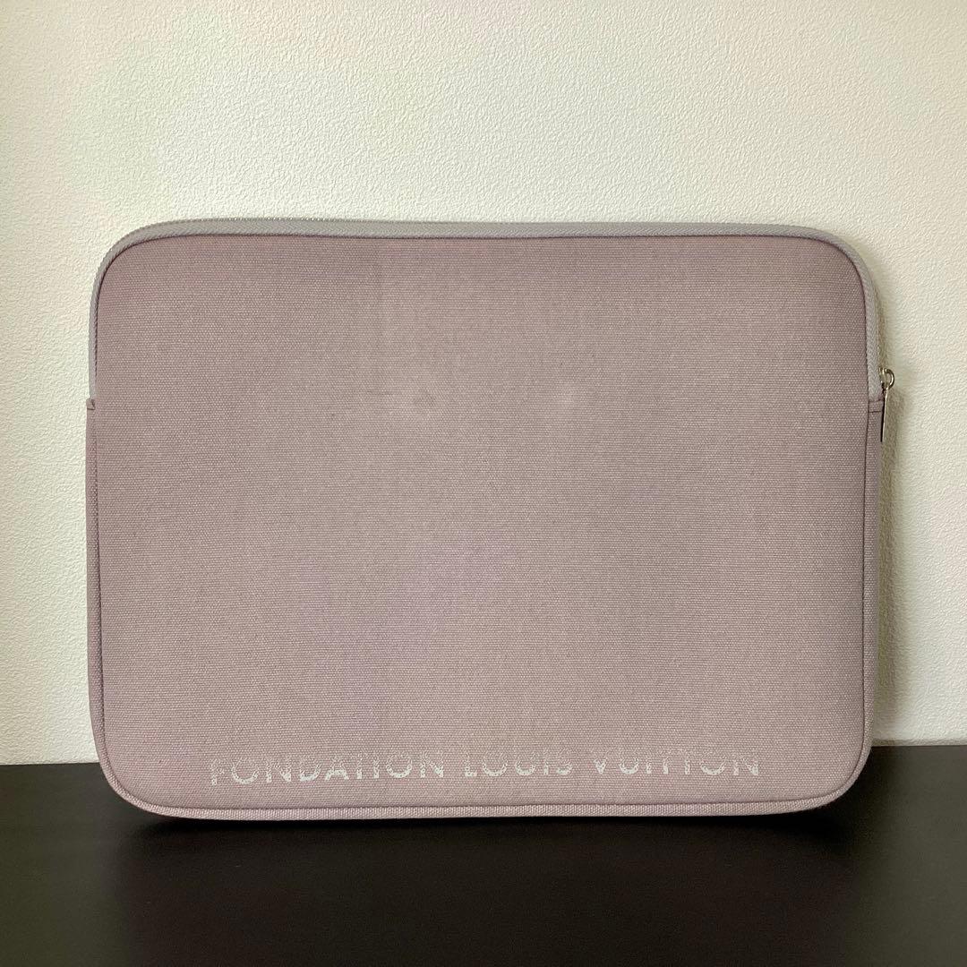 【訳あり】ルイヴィトン　PCケース　1回使用のみ