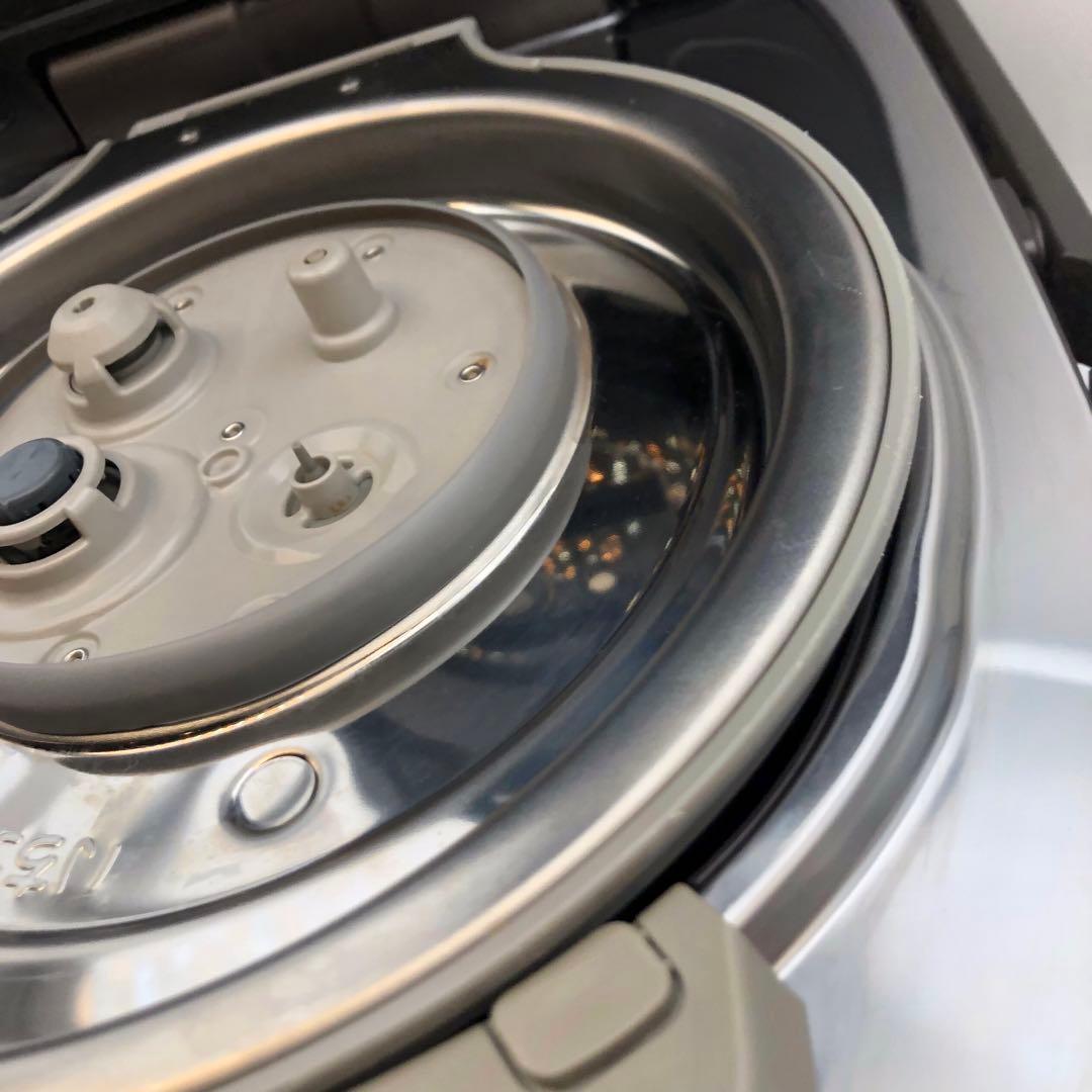 Panasonic 可変圧力IHジャー炊飯器 SR-M10A 2024年製