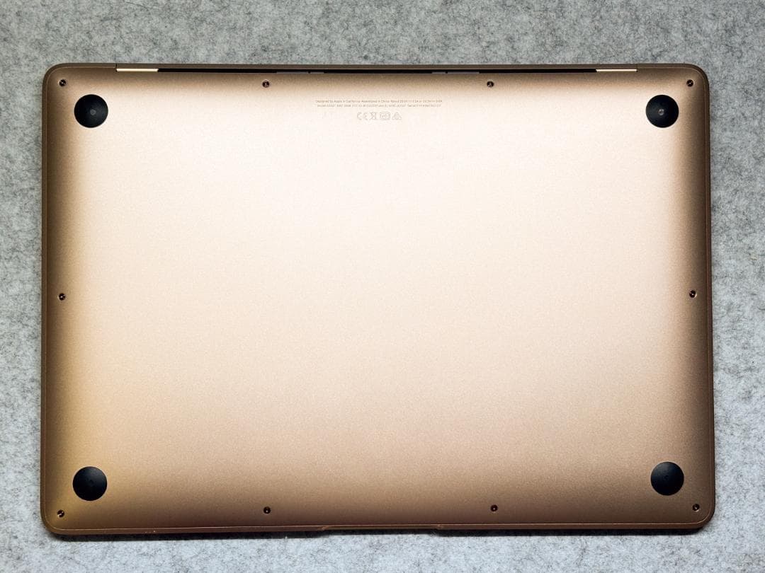 Apple M1 Macbook Air 16GB 1TB 98%　ゴールド中古