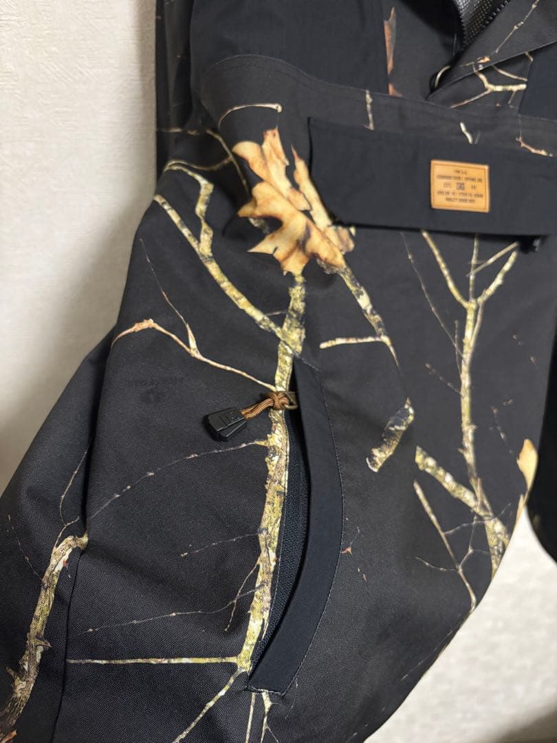 【Riii様】DC shoesリアルツリー スノーボードウェア スノボウェア