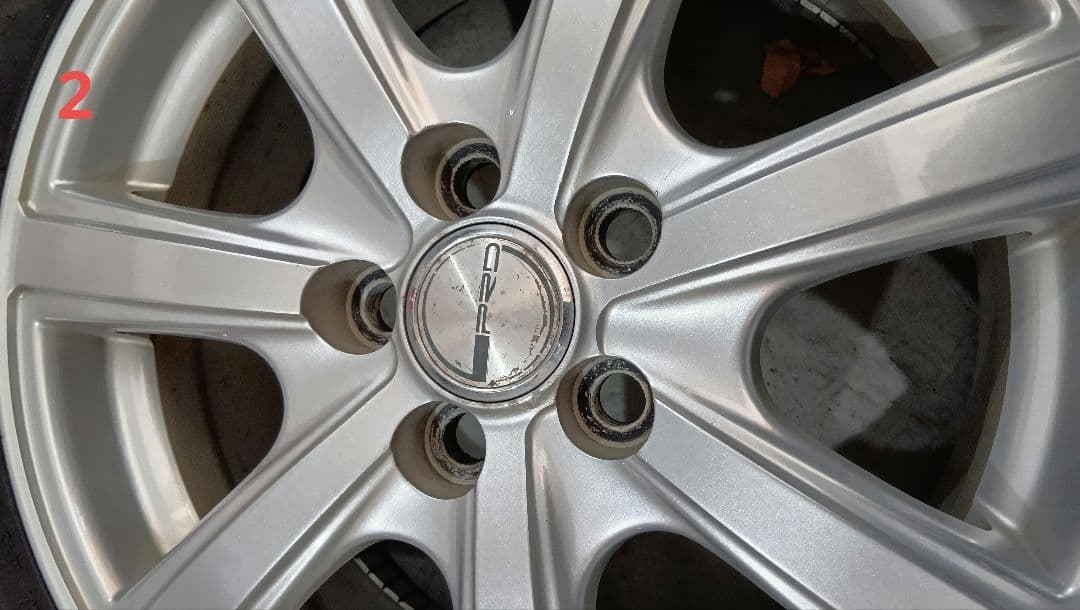 50 プリウス195/65R15 ブリヂストン　スタッドレスタイヤ　4本セット