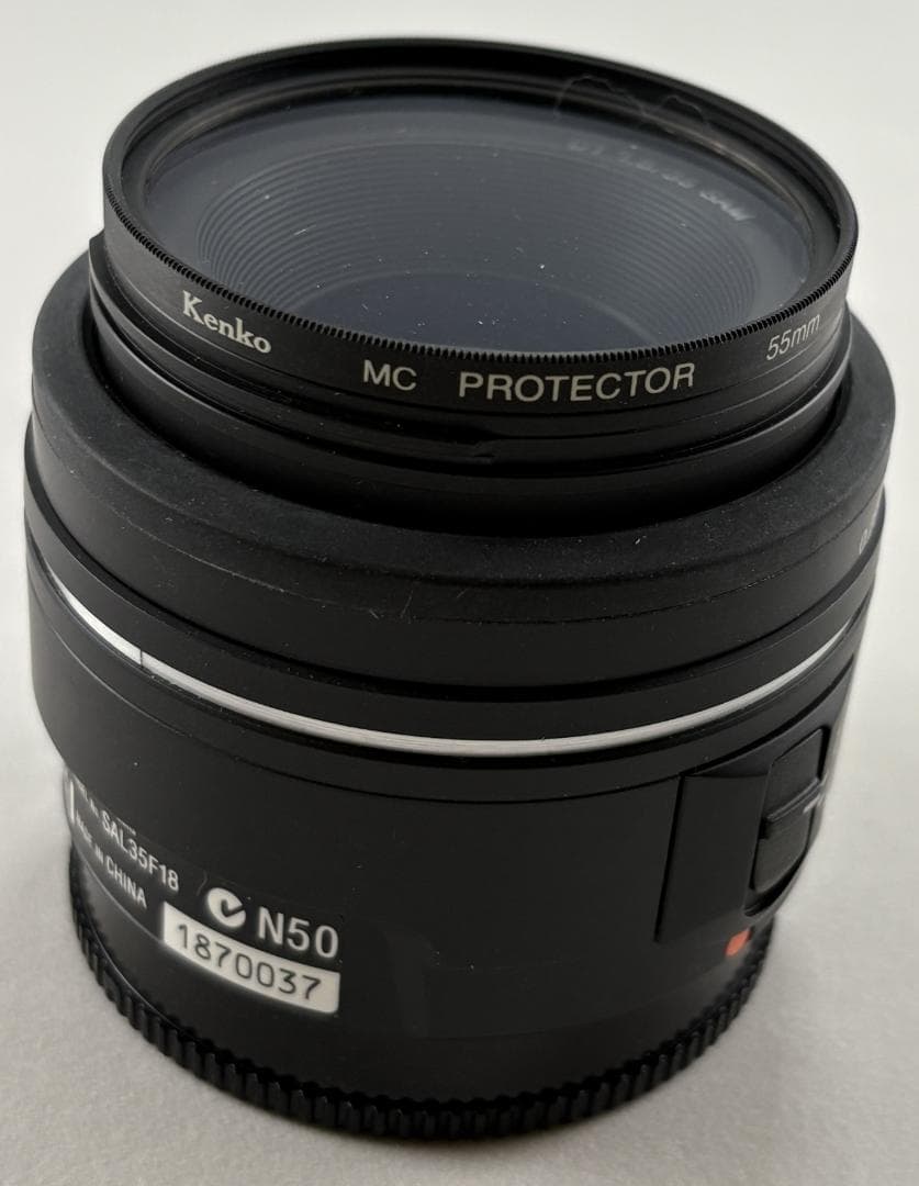 Sony SAL35F18 35mm F1.8 レンズ 保護フィルター付き