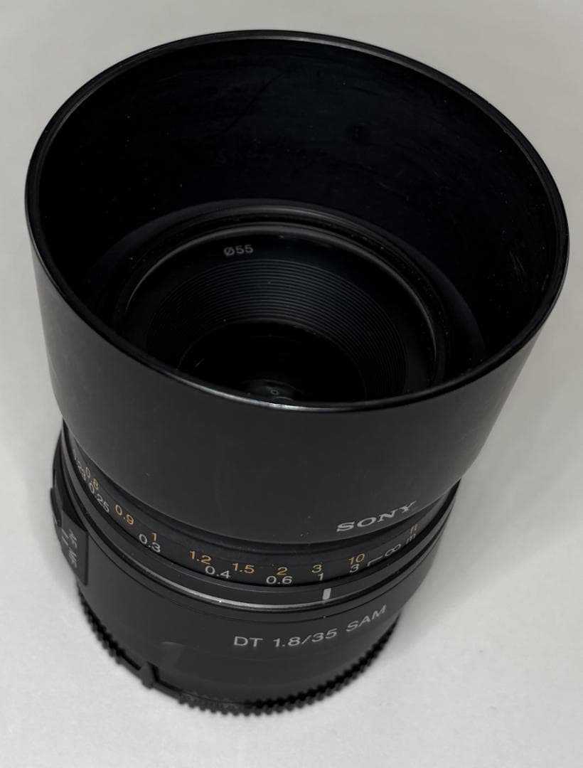 Sony SAL35F18 35mm F1.8 レンズ 保護フィルター付き