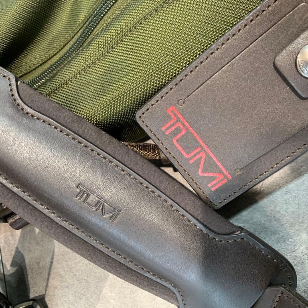 ⭐︎極美品⭐︎ TUMI トライフォールド ガーメントバッグ オリーブグリーン
