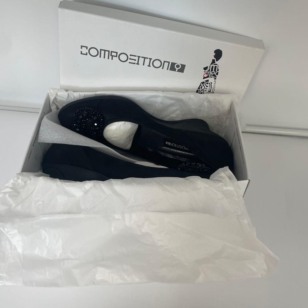 『未使用』コンポジション9 パンプス　ブラックスエード 四角バックル25.5cm