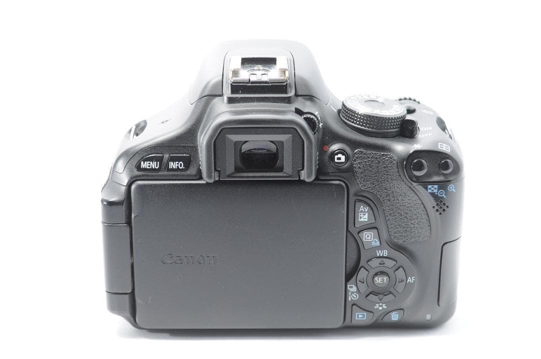 家族も自撮りも綺麗に残せる❤️Canon Kiss X5 ✨届いてすぐに使える