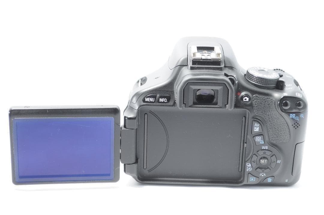 家族も自撮りも綺麗に残せる❤️Canon Kiss X5 ✨届いてすぐに使える