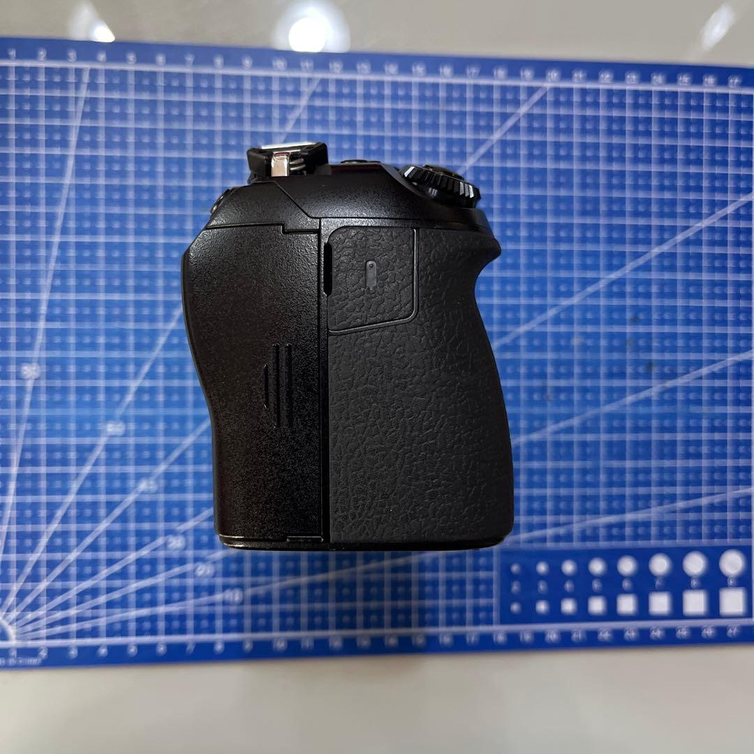 OLYMPUS OM-D E-M1 MarkⅡ ボディ純正バッテリー2個付き