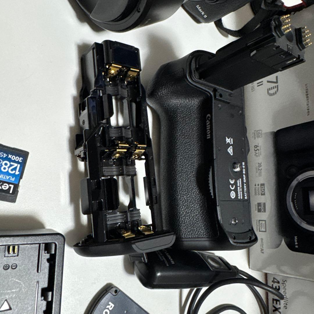 【カメラ好き必見！】Canon EOS 7DMarkII 本体と付属品一式