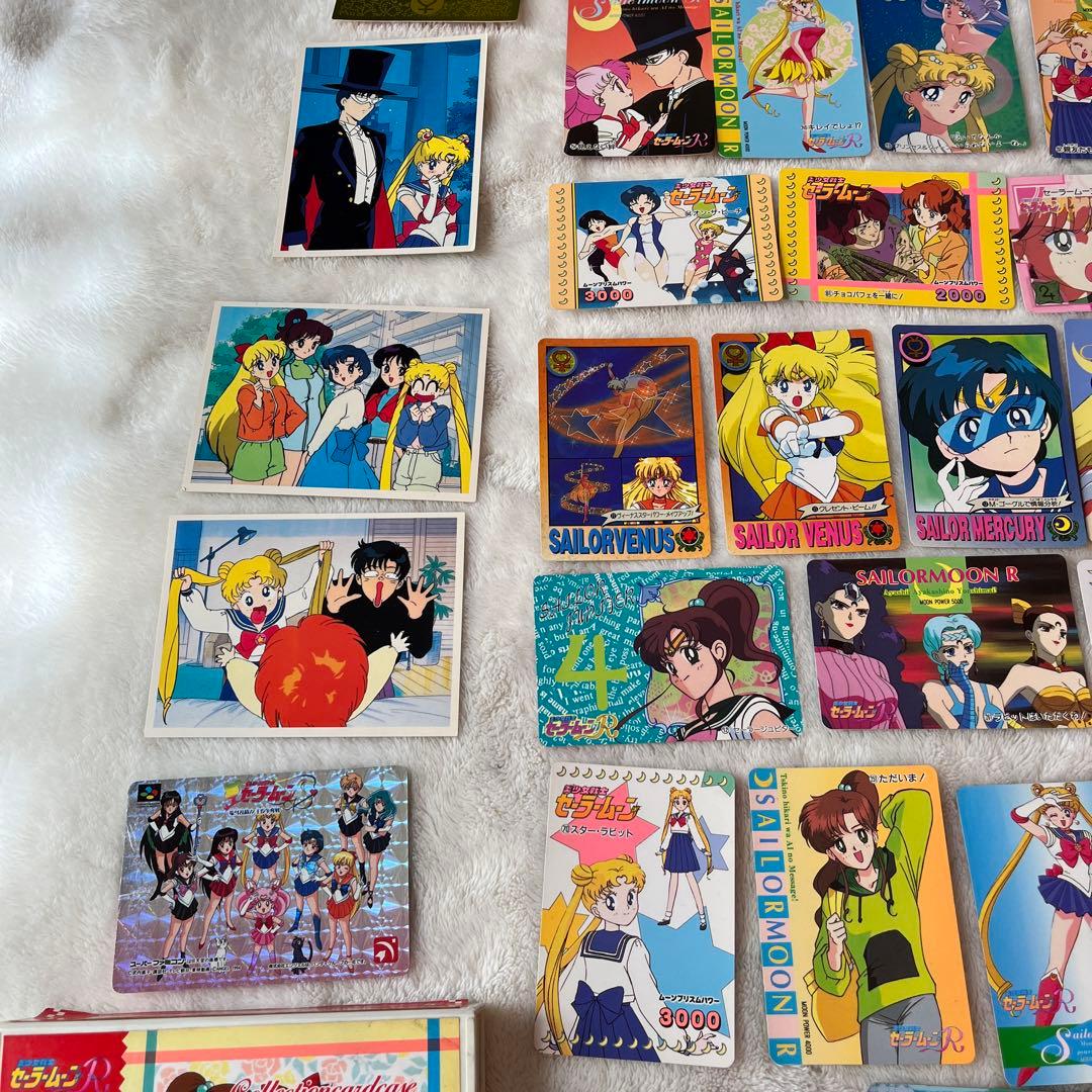 セーラームーン　レア　カード　シール　マグネット　グッズ　大量