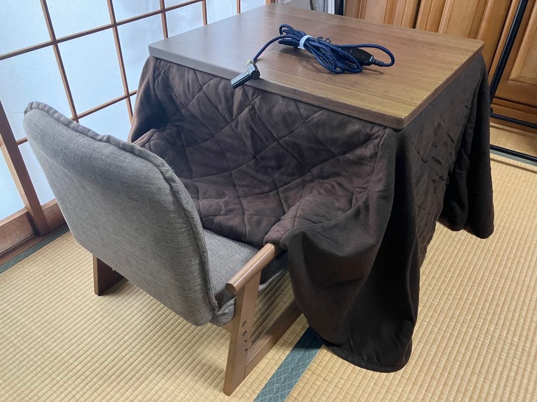 ユアサプライムス お一人様用デスク +椅子+掛け布団の3点セット　【手渡し限定】