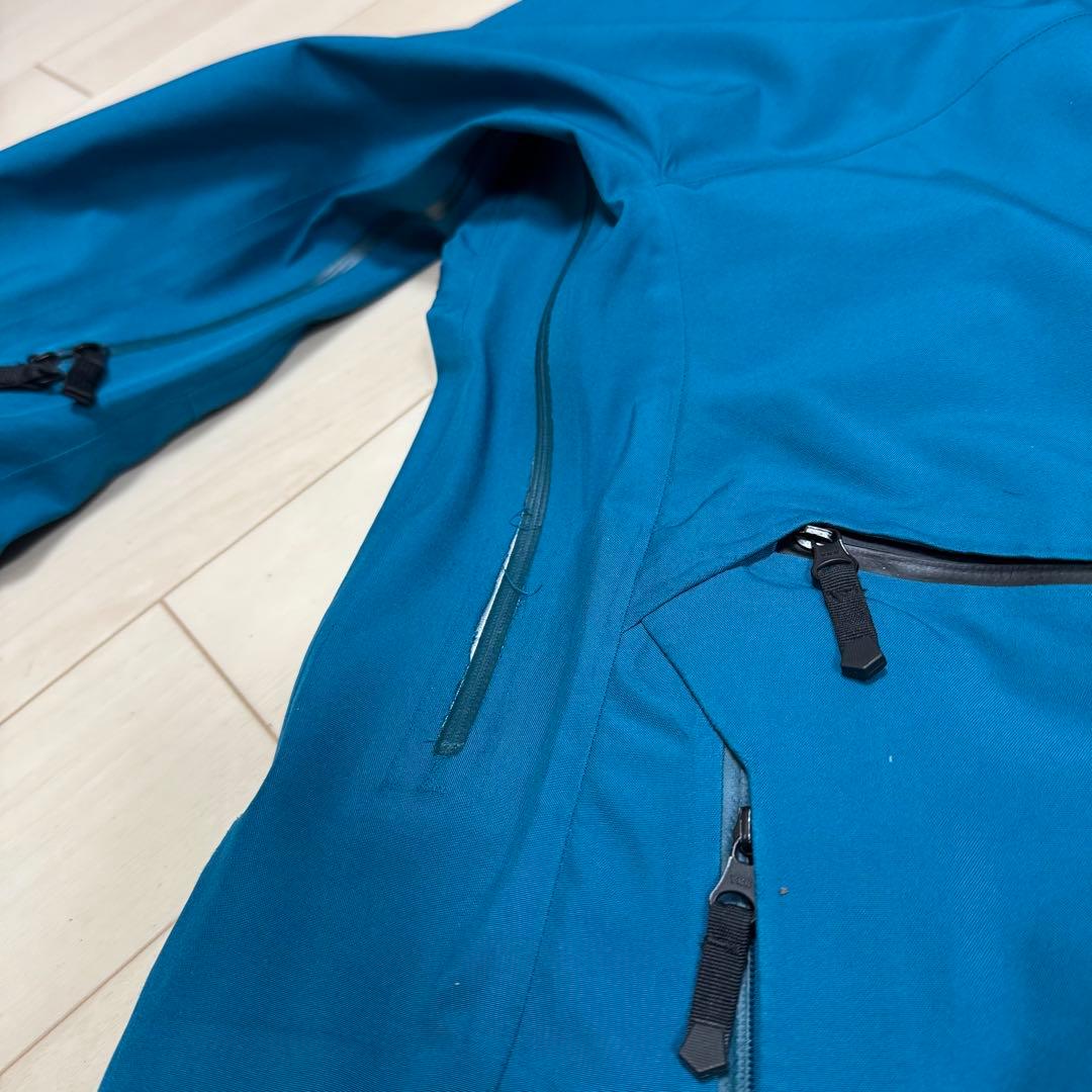 241 トゥーフォーワン　スノーボード　ジャケット GORE-TEX メンズM